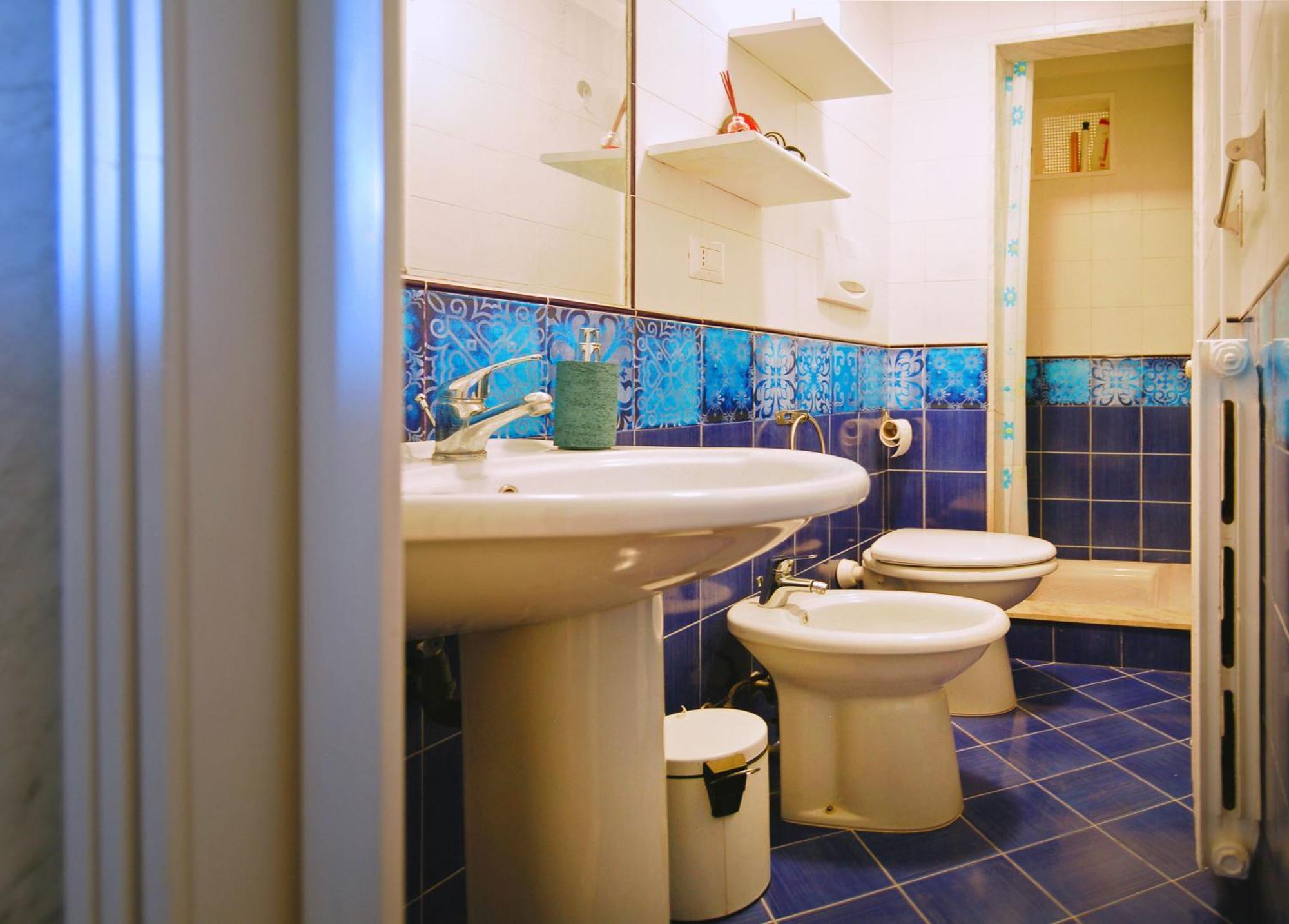 Sea Breeze Villa - Sole Apartment Μπάρι Εξωτερικό φωτογραφία